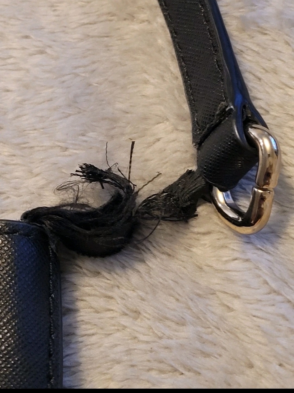 Kate Spade Black Saffiano Leather Crossbody Bag Gold Hardware Authentic - Picture 3 of 9